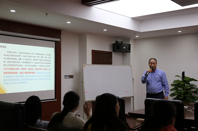 瀘州綠化景觀(guān)工程.jpg 瀘州綠化景觀(guān)工程.jpg