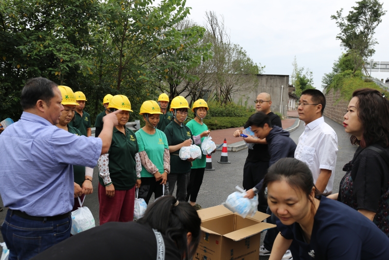 1689327098230201.jpg IMG_8620(1).jpg